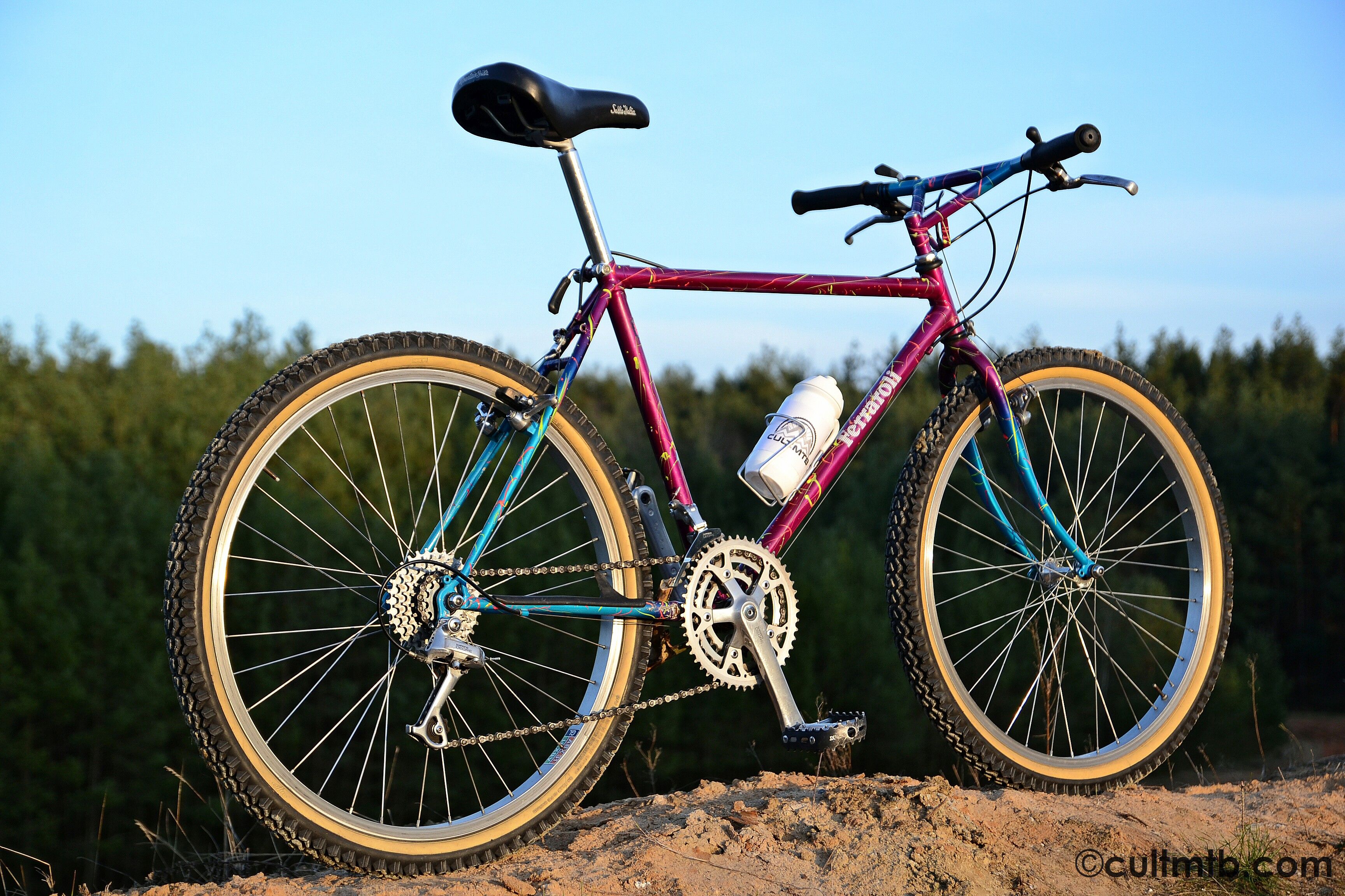 cult element mountain bike